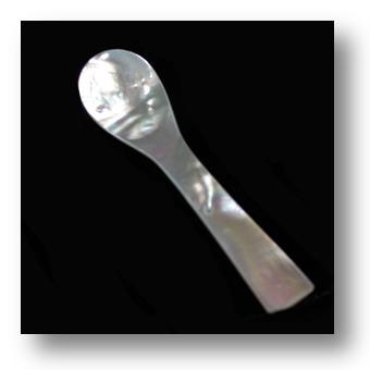 Mop Spoon, Caviar Spoon, Mother of pearl 4" spoon